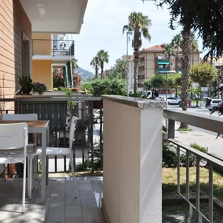 Viale Repubblica 307 2 Daire *