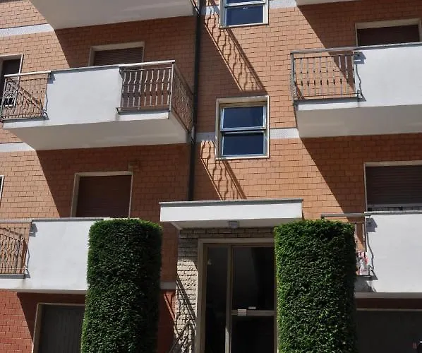 Διαμέρισμα Viale Repubblica 307 2 *