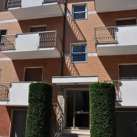 Διαμέρισμα Viale Repubblica 307 2 *