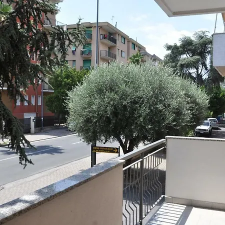 公寓 Viale Repubblica 307 2